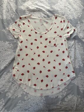 Hollister White Short Sleeve Tee with Red Rose Print